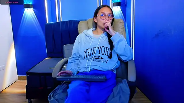 Snapshot of katalina07_1 chatting on 06.05.26 katalina07 1 online show from 06.05.26