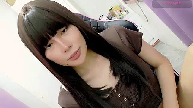 tgirljennie 69 online show from 02.19.26