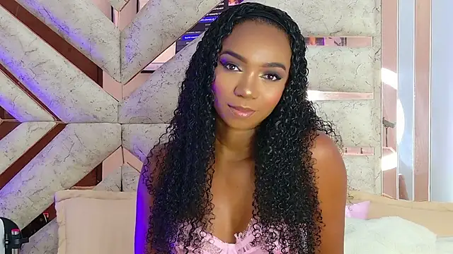 Snapshot of Tessa_Owenss chatting on 04.23.26 Tessa Owenss online show from 04.23.26
