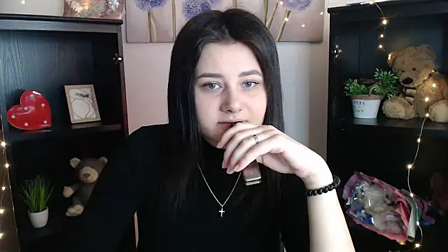 Snapshot of Katrin_kiss_ chatting on 02.10.26 Katrin kiss online show from 02.10.26