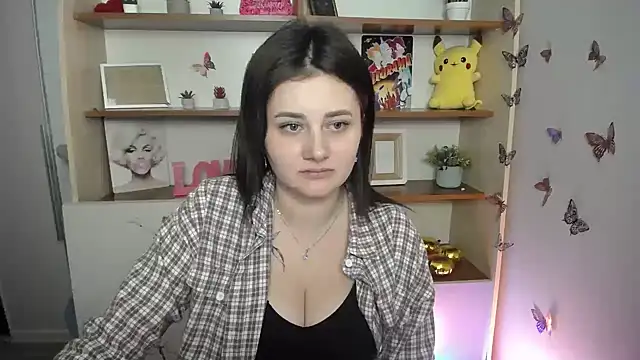 Snapshot of Katrin_kiss_ chatting on 06.11.26 Katrin kiss online show from 06.11.26