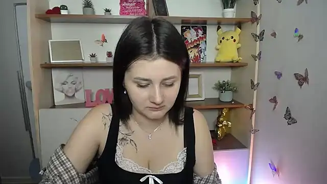 Snapshot of Katrin_kiss_ chatting on 06.23.26 Katrin kiss online show from 06.23.26