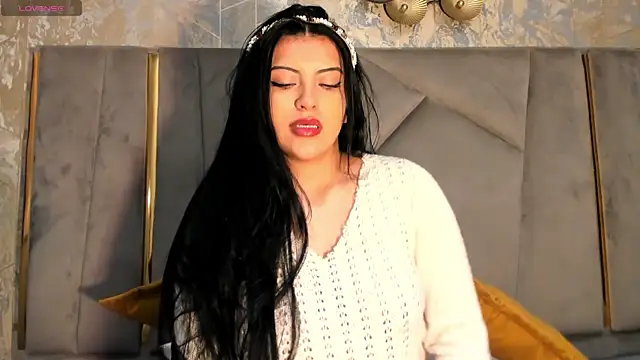 GiaBlaze  online show from 11.15.25