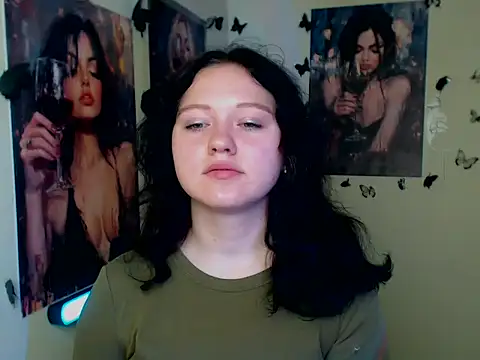 Snapshot of LadyAlice_ chatting on 11.10.25 LadyAlice online show from 11.10.25