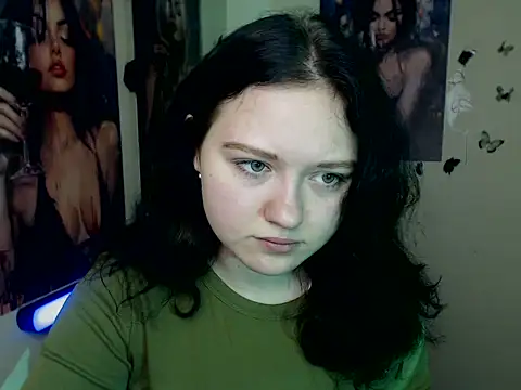 Snapshot of LadyAlice_ chatting on 11.24.25 LadyAlice online show from 11.24.25