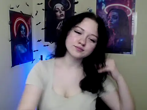 Snapshot of LadyAlice_ chatting on 11.26.25 LadyAlice online show from 11.26.25