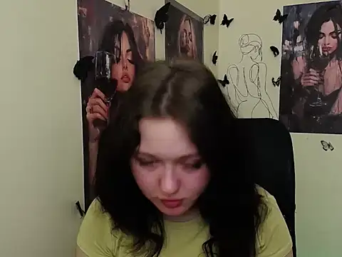 Snapshot of LadyAlice_ chatting on 04.16.26 LadyAlice online show from 04.16.26