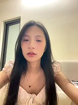 Lil-Gi online show from 10.03.25