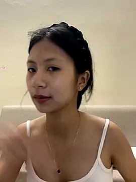 Lil-Gi online show from 10.11.25