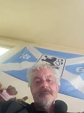 Snapshot of Fonse1860 chatting on 10.08.25 Fonse1860 online show from 10.08.25