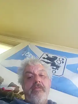 Snapshot of Fonse1860 chatting on 10.14.25 Fonse1860 online show from 10.14.25