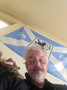 Snapshot of Fonse1860 chatting on 10.15.25 Fonse1860 online show from 10.15.25