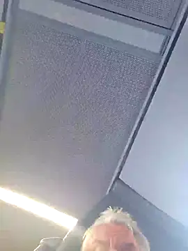 Snapshot of Fonse1860 chatting on 10.21.25 Fonse1860 online show from 10.21.25