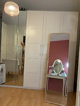 Snapshot of chloedlm5 chatting on 07.05.26 chloedlm5 online show from 07.05.26