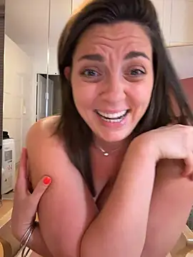 Snapshot of chloedlm5 chatting on 07.15.26 chloedlm5 online show from 07.15.26