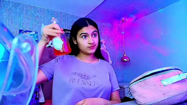 laurenelove online show from 11.28.25