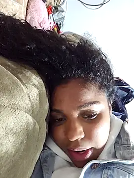 LisaMendez online show from 10.19.25