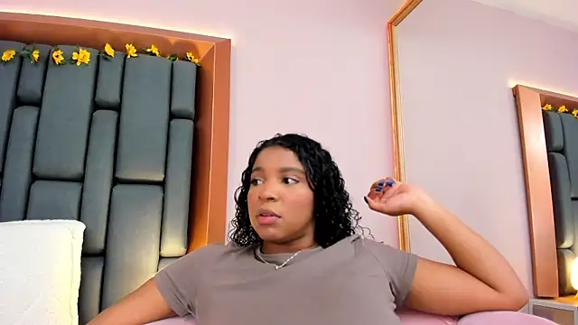 LisaMendez online show from 01.15.26