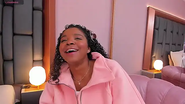 LisaMendez online show from 02.24.26