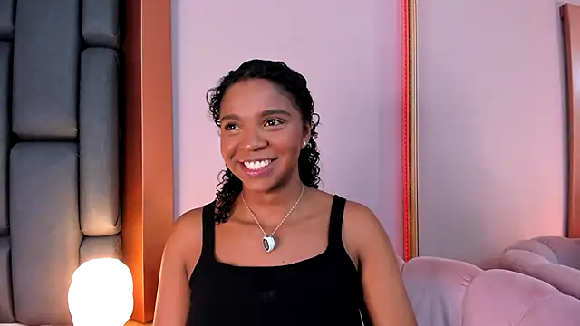 LisaMendez online show from 04.10.26