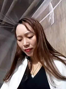 Bianly online show from 11.25.25