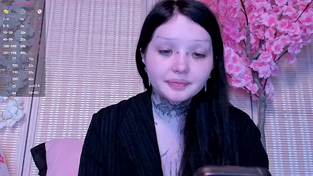 Lein Bone online show from 09.15.25