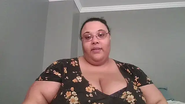 SexyBBW10790 online show from 03.24.26