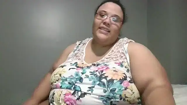 SexyBBW10790 online show from 04.05.26