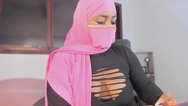 yasmin elite online show from 02.05.26