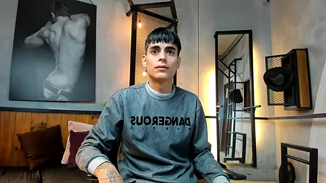 Dani mc1 online show from 10.16.25