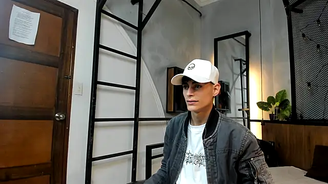 Dani mc1 online show from 11.08.25