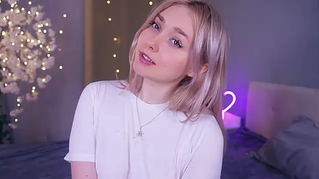 AccaCroyle online show from 02.04.26