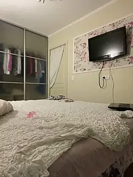 missevacrystal online show from 09.10.25