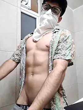 Snapshot of mrmasseur06 chatting on 05.21.26 mrmasseur06 online show from 05.21.26