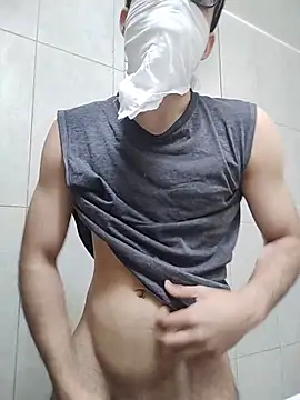 Snapshot of mrmasseur06 chatting on 05.27.26 mrmasseur06 online show from 05.27.26