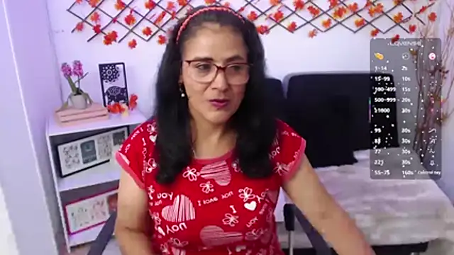 Snapshot of AmandaPeet chatting on 02.19.26 AmandaPeet online show from 02.19.26