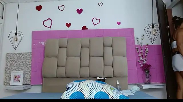 Damary Leon online show from 11.10.25