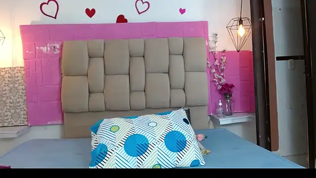 Damary Leon online show from 03.13.26