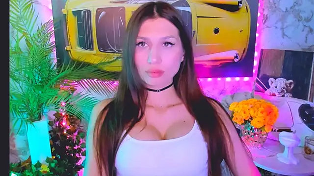 Mollyinyourmind online show from 10.07.25