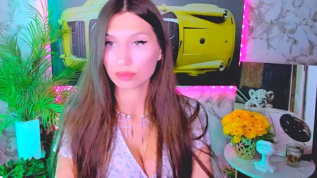 Mollyinyourmind online show from 10.11.25