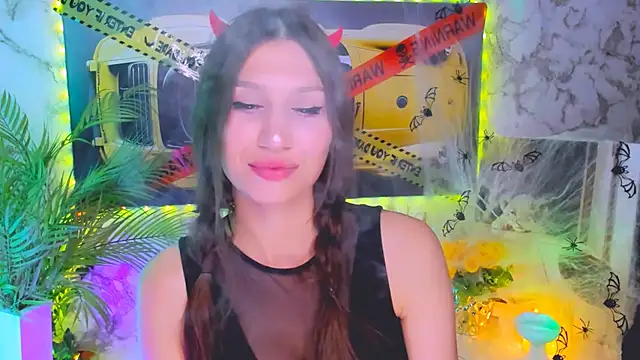 Mollyinyourmind online show from 10.27.25