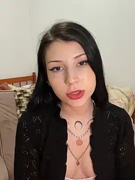 Snapshot of Privad_ravenna chatting on 06.22.26 Privad ravenna online show from 06.22.26