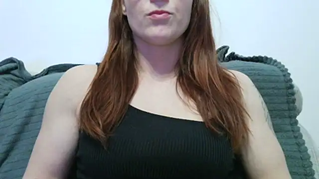 Snapshot of Clarahotgirl24 chatting on 04.08.26 Clarahotgirl24 online show from 04.08.26