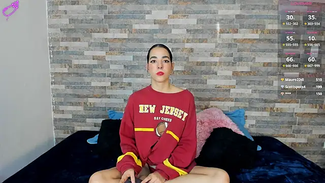 violett  golden online show from 10.07.25