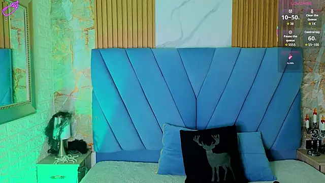 violett  golden online show from 10.09.25