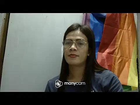 juicycum069 online show from 11.13.25