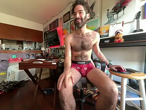 Pupscritch online show from 12.22.25