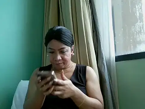 Snapshot of GorgeousHotCum chatting on 07.10.26 GorgeousHotCum online show from 07.10.26