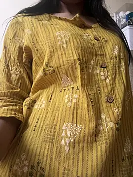 Snapshot of modelnishu chatting on 02.10.26 modelnishu online show from 02.10.26