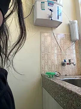 Snapshot of modelnishu chatting on 02.14.26 modelnishu online show from 02.14.26